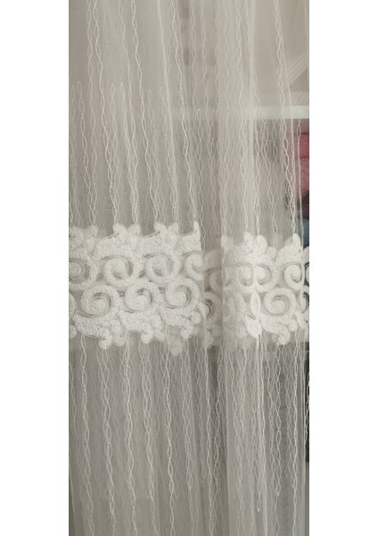 Tül Perde Desenli, Çizgili, Şık Perde255 x 255 cm - 1/2,5 Pile fırsatları