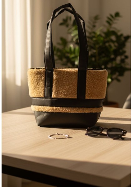 Peluş Kadın Omuz Çantası 26X40 cm