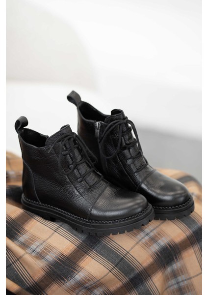 Anastasia Bağcıklı Hakiki Deri Kadın Bot Ksiyah indirimleri