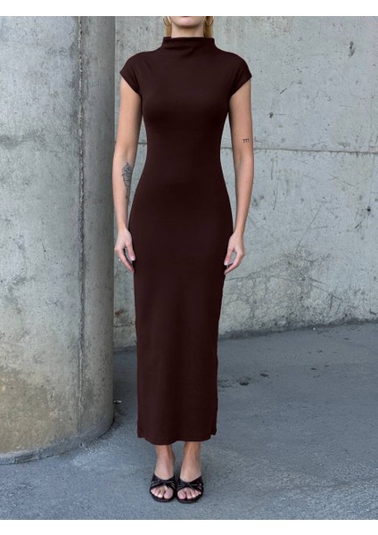 Kadın Yarım Balıkçı Yaka Kısa Kol Midi Elbise Vücudu Saran Fit Basic Elbise fırsatları