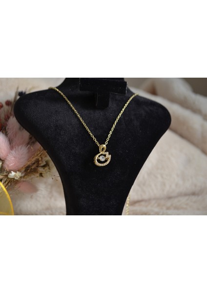 Kuğu Figürlü Zirkon Taşlı Çelik Kolye