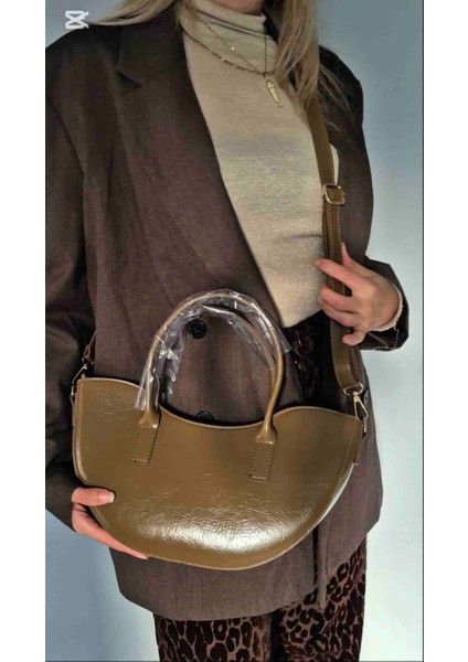 Lora Model Yağ Yeşili Oval Kesim El ve Omuz Çantası fırsatları