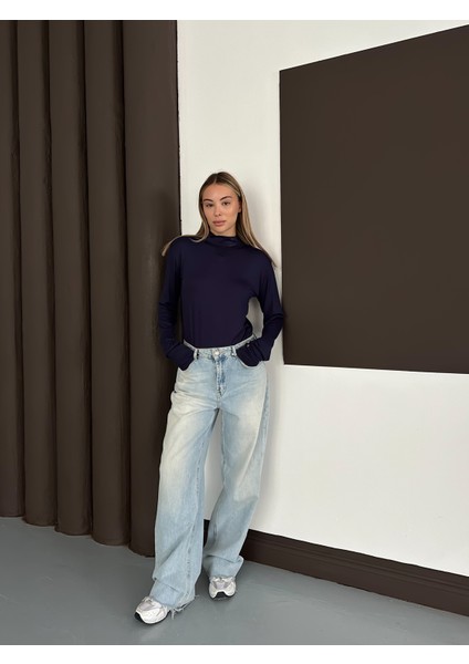 Kadın Parmak Detaylı Body fırsatları