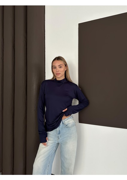 Kadın Parmak Detaylı Body