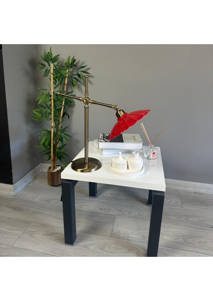 Risso Kırmızı Masa Lambası Dekoratif Abajur Çocuk Odası Başucu Lambası Okuma Lambası fiyatları