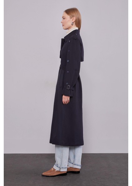 Lacivert Kol Düğme Detaylı Trençkot modelleri