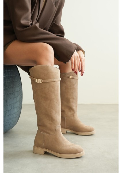 Kadın Nantes Düz Tabanlı Tokalı Çizme - Vizon