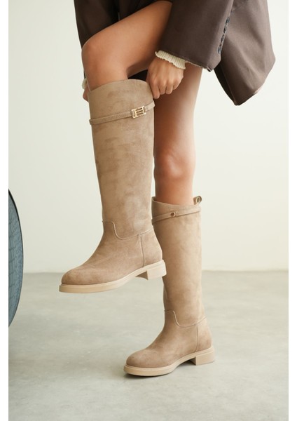 Kadın Nantes Düz Tabanlı Tokalı Çizme - Vizon fırsatları