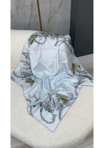 Ipekevi Mücevher Kutusu Tivil Ipek Eşarp Buz Beyazı