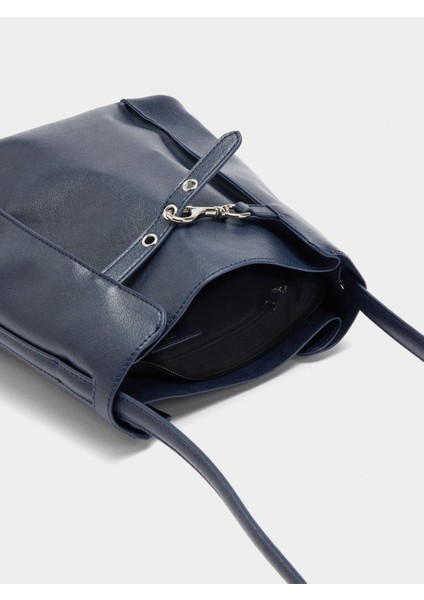 Yan Katlamalı Bucket Çanta fırsatları