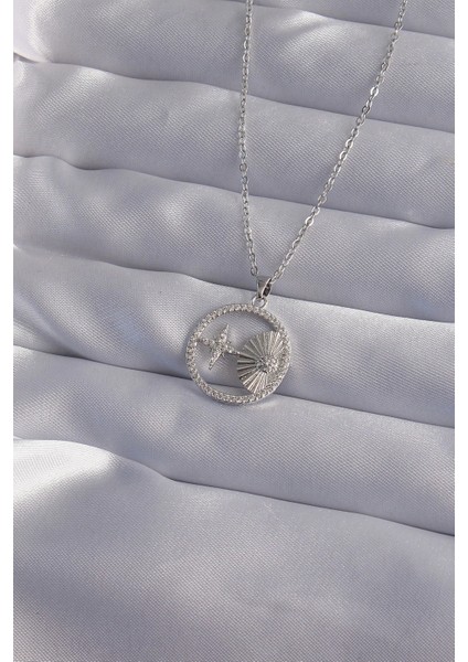 Bfs 316L Çelik Zincir Gümüş Renk Zirkon Taşlı Yıldız Figürlü Oval Kolye