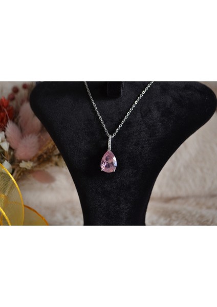 Şık Damla Figürlü Silver Çelik Kolyeler fırsatları