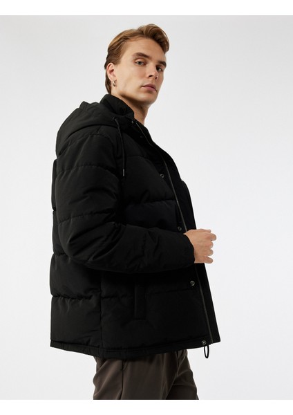 Kapüşonlu Uzun Kollu Düğmeli Cep Detaylı Kışlık Şişme Mont fiyatları