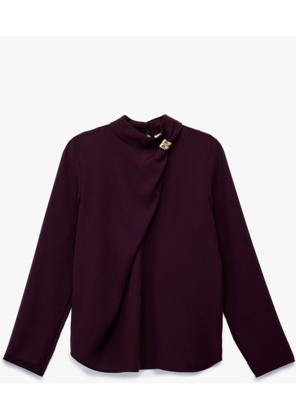 Metal Aksesuarlı Asimetrik Yaka Uzun Kollu Bluz modelleri