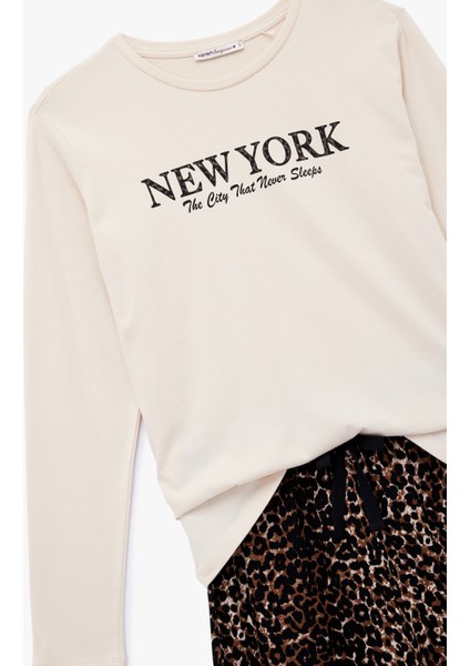 Pamuklu Baskı Detaylı Pijama Takımı