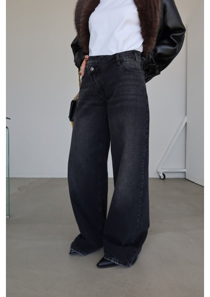 Beli Asimetrik Düğmeli Wideleg Jean fiyatları