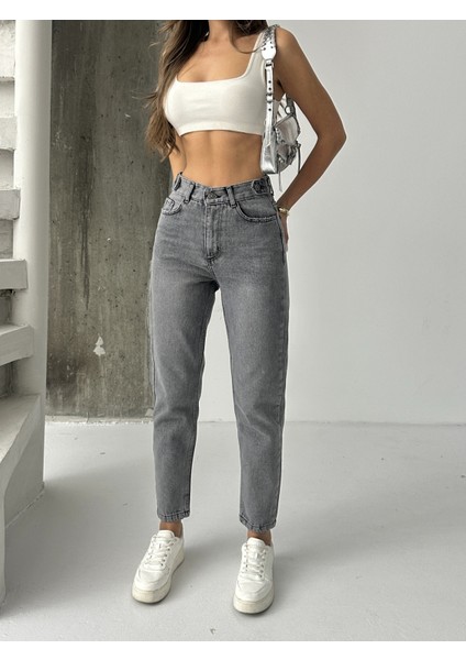 Kadın Kemer Apoletli Mom Jeans fiyatları