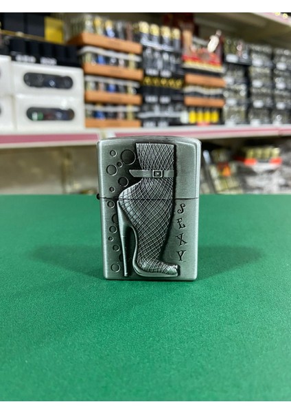 Topuklu Ayakkabı Figürlü Metal Benzinli Çakmak