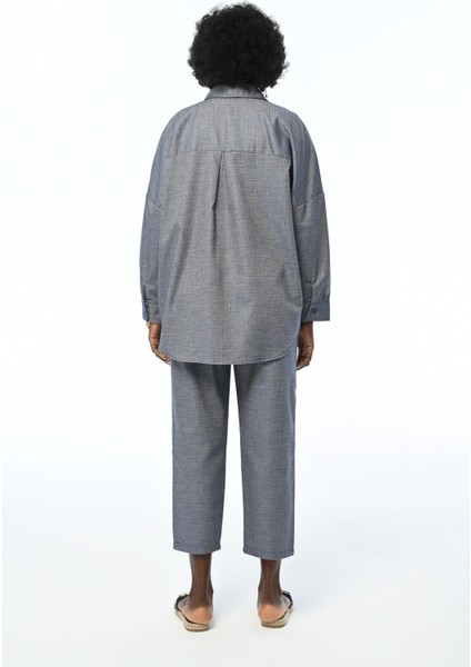 Kadın Lacivert Oversıze Kalıp Gömlek