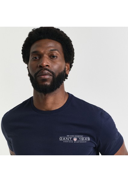 Erkek Lacivert Regular Fit Bisiklet Yaka Logolu T-Shirt indirimleri