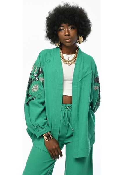 Kadın Sırtı ve Kolu Nakış Payet Işlemeli Oversıze Büyük Beden ve Tesettüre Uygun Kimono Ceket fiyatları