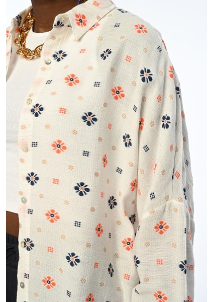 Kadın Krem Renk Oversıze Gömlek fiyatları