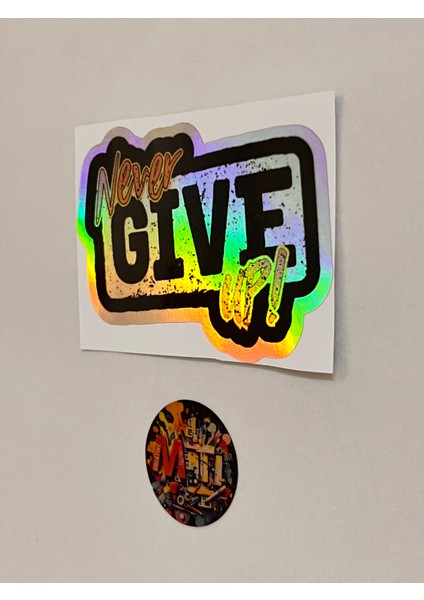 Asla Pes Etme - Araba Motosiklet Kask Laptop Cam Etiket Baskı Sticker Never Gıve Up 10X7CM fiyatları