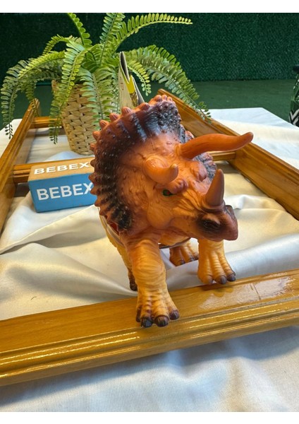 Triceratops Dinazor fiyatları