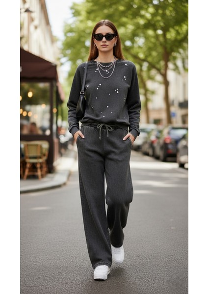 Kadın Batik Siyah Wide Leg Jogger – Lastikli Bağcıklı Bel – Rahat Bol Kesim Pamuk Elastan