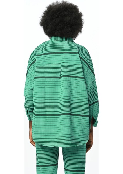 Yatay Çizgi Desenli Oversize Kesim Gömlek indirimleri