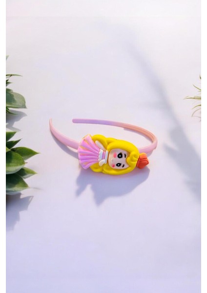 Çocuk Kız Figürlü Parlak Renklerde Taç