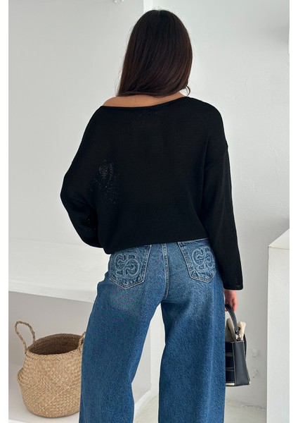 Kadın Omuz Açık Salaş Triko Kazak – Soft Elegance