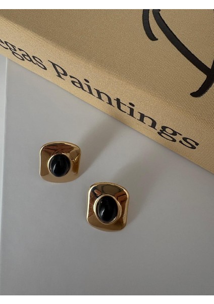 Vintage Tasarım Kare Model Siyah Gold Çelik Küpe indirimleri