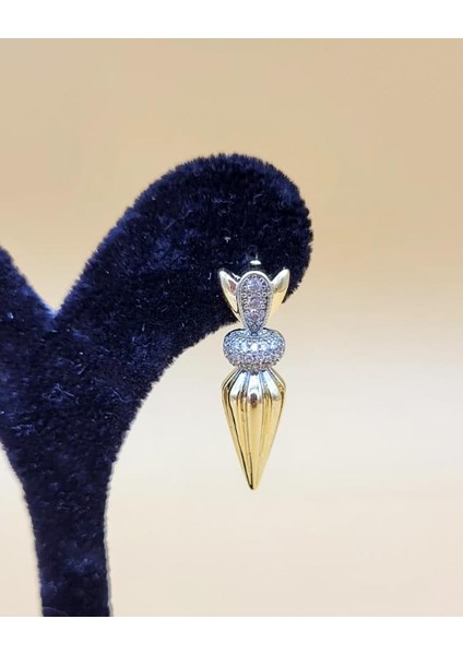 Aveline Zirkon Taşlı Zarif Takoz Küpe fiyatları