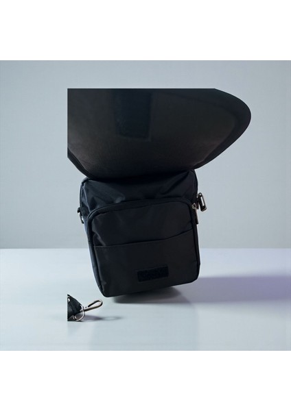 Kapaklı Erkek Omuz Çanta fırsatları