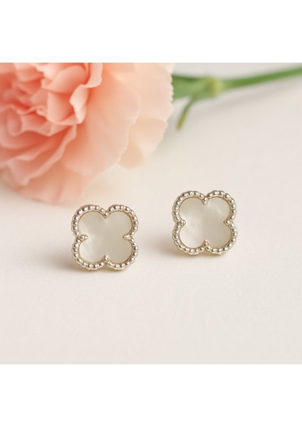 925 Ayar Rodyum Kaplama Sedef Taşlı Yonca Model Gümüş Takı Sitesi modelleri