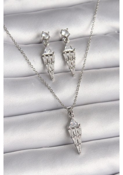 Bfs 316L Çelik Gümüş Renk Zincir Sallantı Zirkon Taş Model Kadın Kolye Küpe Seti