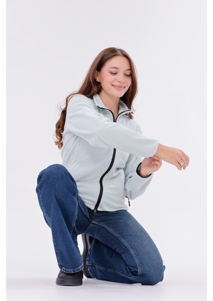 Kadın Slim Fit Tam Fermuarlı Polar Ceket