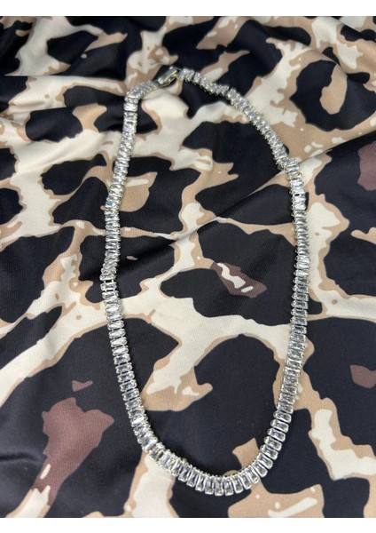 Büyük Baget Taşlı Su Yolu Çelik Kolye Silver