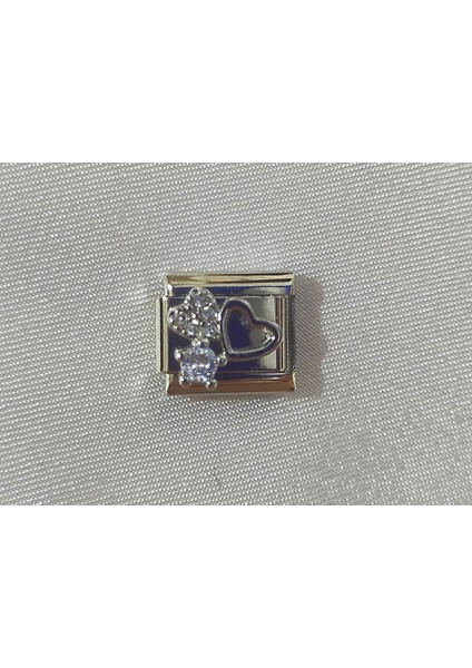 Taş Detaylı Kalp Şekilli Italyan Bilezik ile Uyumlu Çelik Charm