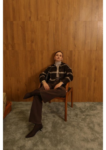 Kadın Çizgili Örme Triko Hırka Ceket Düğmeli Kışlık Kalın Badi Ceket fiyatları