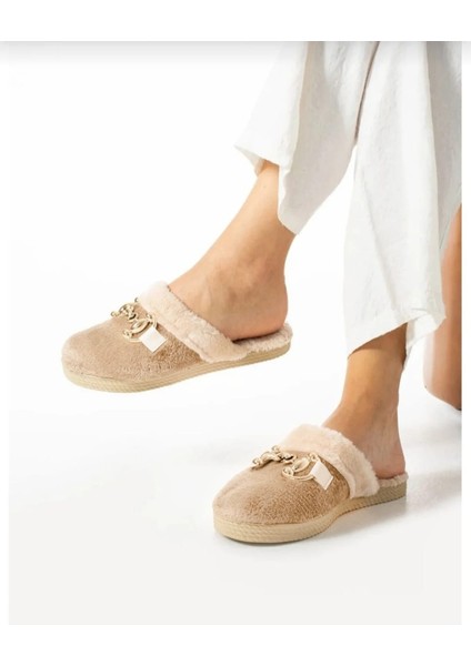 Ay Tokalı Kadın Kışlık Günlük Ev Terliği