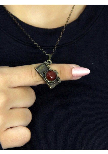 Doğal Taş Akik Doğal Taşlı Fotograf Makinesi Antik Kadın Kolye EUK42A