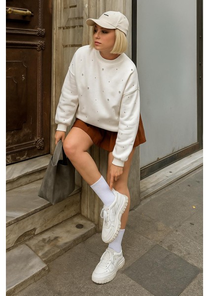 Bisiklet Yaka Taşlı Sweatshirt Ekru