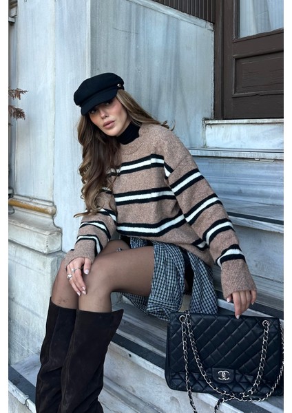 Kahverengi Renkli Çizgili Oversize Triko Kazak - 2516 indirimleri