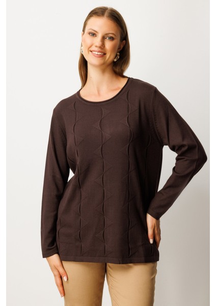 Kadın Büyük Beden Kendinden Desenli Triko Kazak 65329 Kahverengi