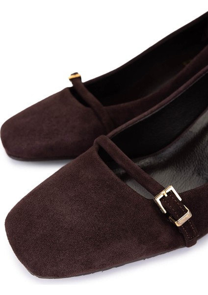 Kadın Hakiki Deri Kahverengi Süet Klasik Ayakkabı 1135 1301 Bn Ayk SK25-26 Kahve Suet modelleri