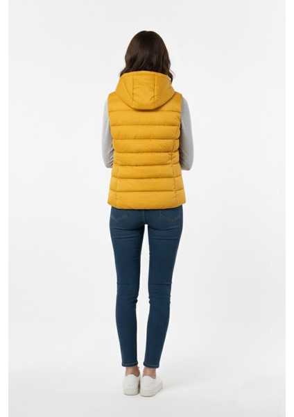 Kadın Kapüşonlu Spor Yelek 5000 BGL-ST04894 fırsatları