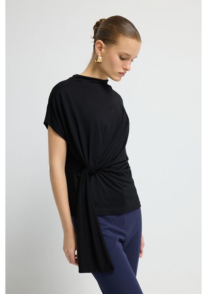 Düğüm Detaylı Bluz Siyah 11546052000