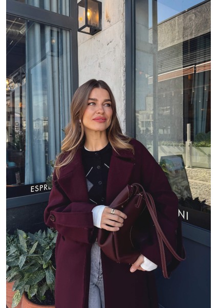 Bordo Kuşaklı Astarlı Oversize Kol Detay Yün Kaban fiyatları